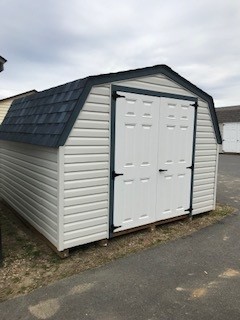 10x10 Barn (MIA)